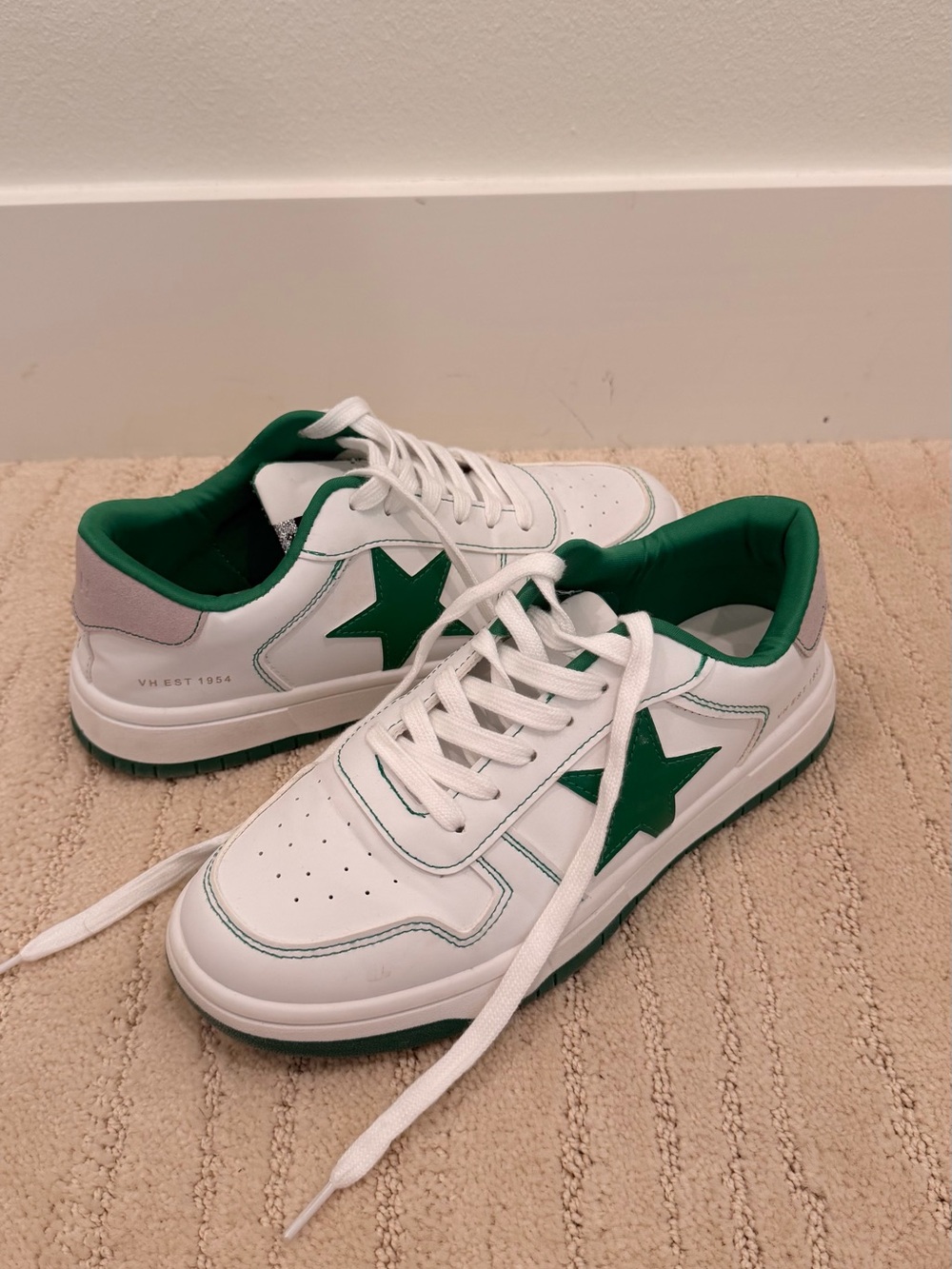 White and Green Star Accent Women's Sneakers
